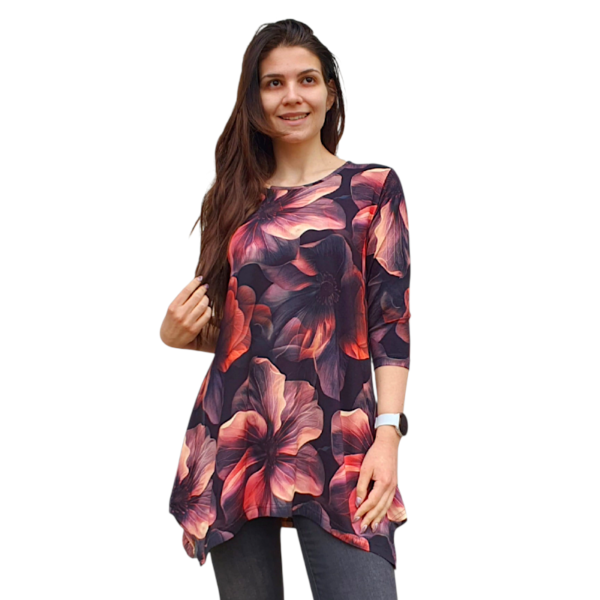 Асиметрична туника модел МИЛЕНА с 3/4 ръкав, десен 