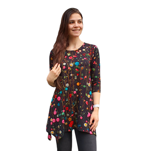 Асиметрична туника модел МИЛЕНА с 3/4 ръкав, десен 