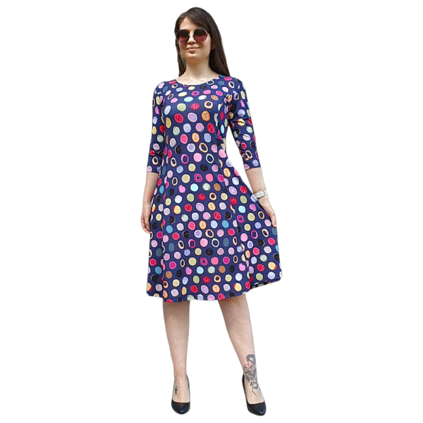 Рокля с 3/4 ръкав, до коляното, модел 