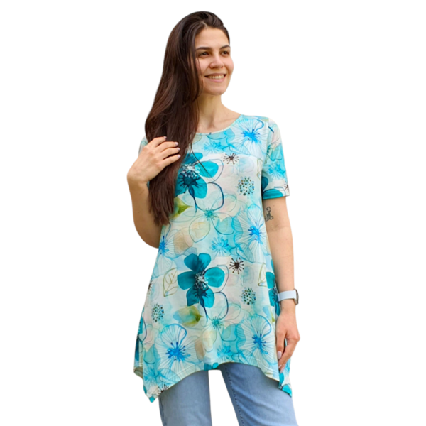 Асиметрична туника модел МИЛЕНА с къс ръкав, десен 